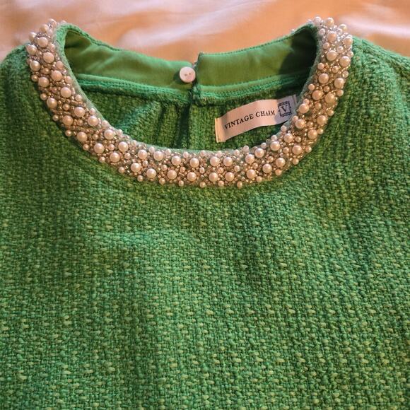 Womens bejeweled neckline jade green bubble sleeve top size medium Vintage Charm - Picture 8 of 10